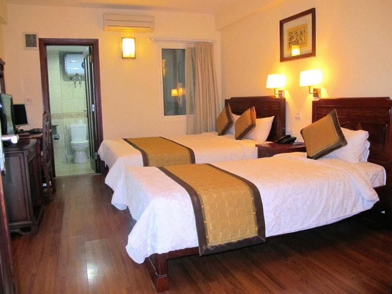 Prince Hanoi Hotel Екстер'єр фото